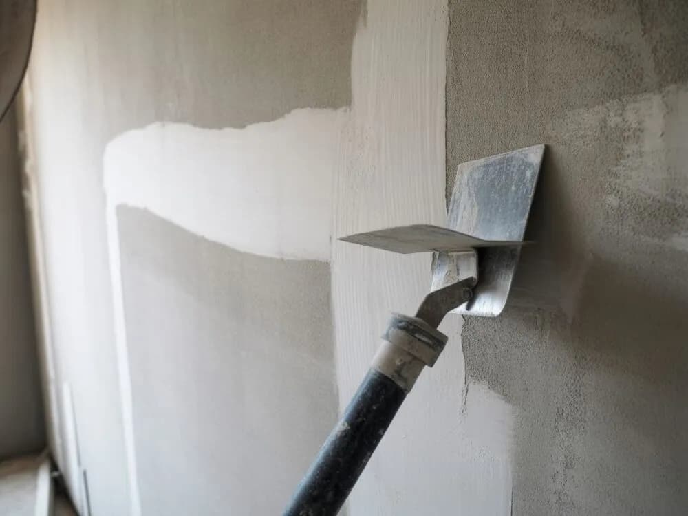 Suchy tynk jak skutecznie aplikować i unikać najczęstszych błędów