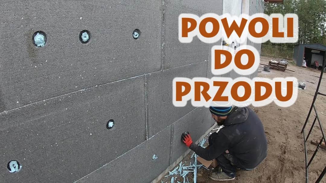 Po jakim czasie kołkować styropian, aby uniknąć problemów z izolacją?