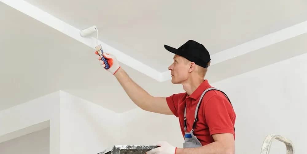 Jak malować sufit żeby nie było pasów - skuteczne techniki malowania