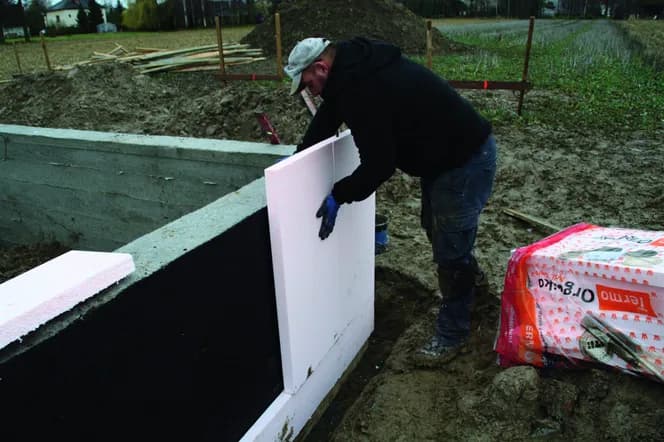 Jaki styropian na fundamenty? Opinie i porady z forum budowlanego